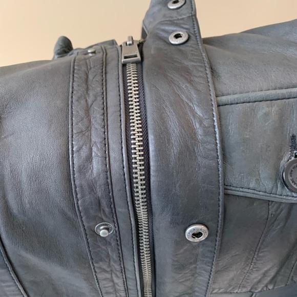 Leather jacket - Picture 7 of 10
